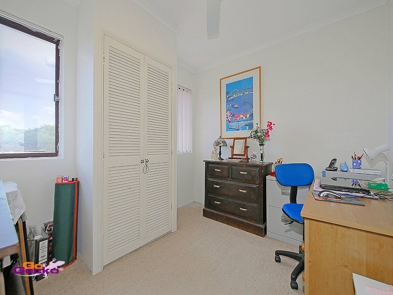 4/27 Lancaster Street, Coorparoo QLD 4151