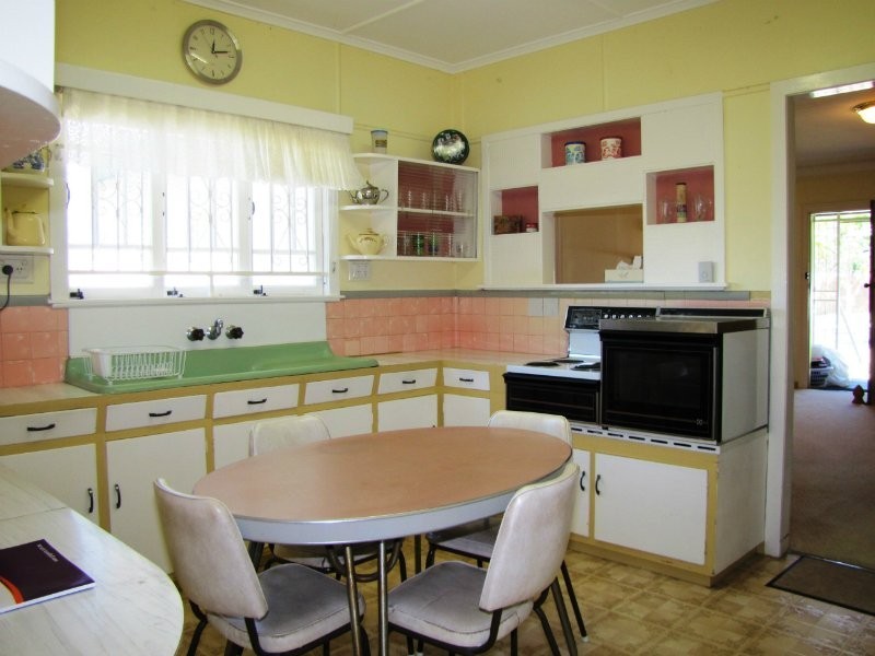 25 Webb Street, Stafford QLD 4053