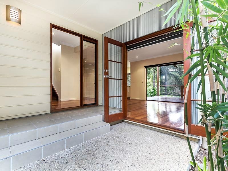 13 Rougham Street, Windsor QLD 4030