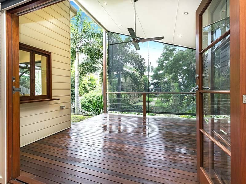 13 Rougham Street, Windsor QLD 4030