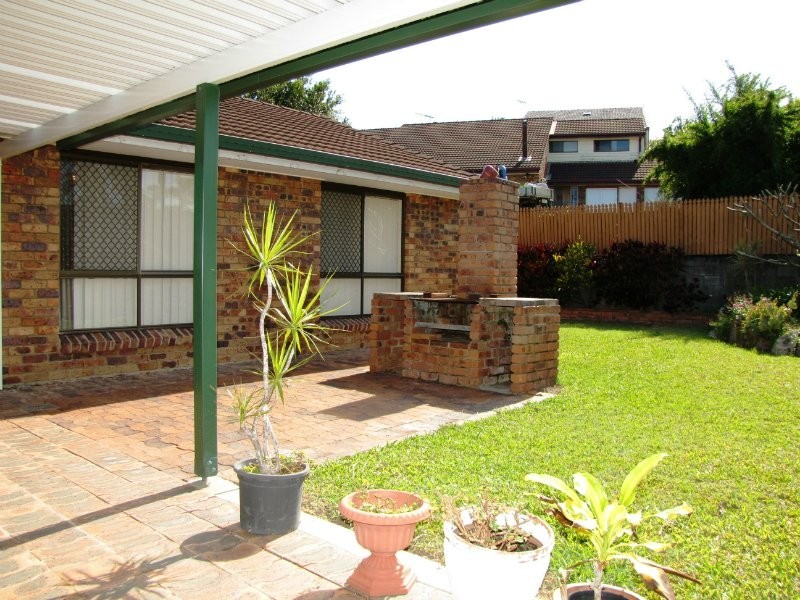 14 Costello Place, Stafford Heights QLD 4053