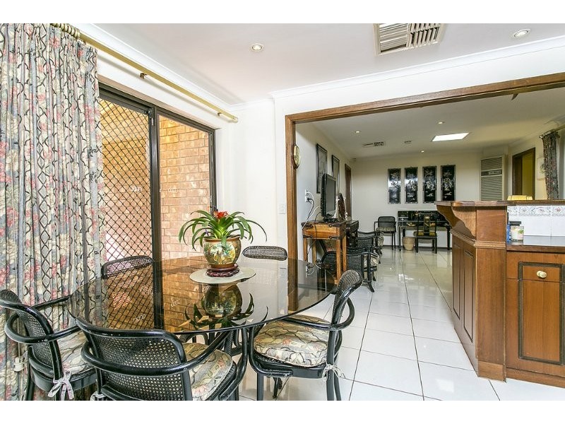 8 Sturt Close, Grange SA 5022