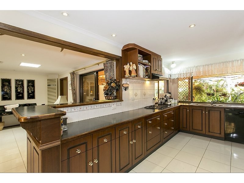 8 Sturt Close, Grange SA 5022