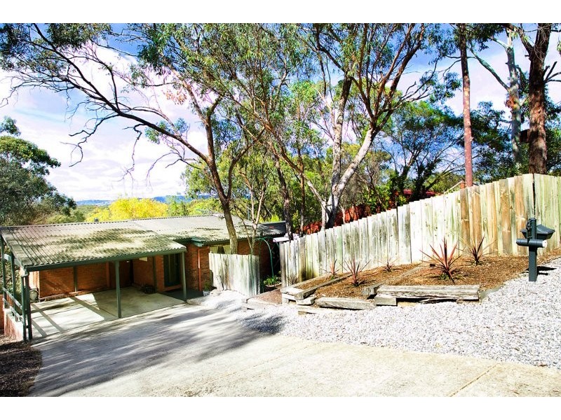 16 Orleana Street, Flagstaff Hill SA 5159