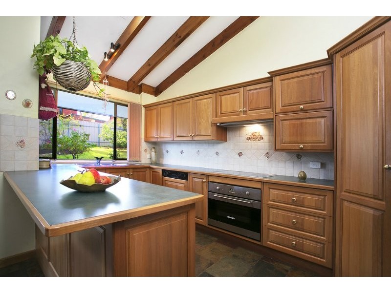 33 Miller Drive, Happy Valley SA 5159