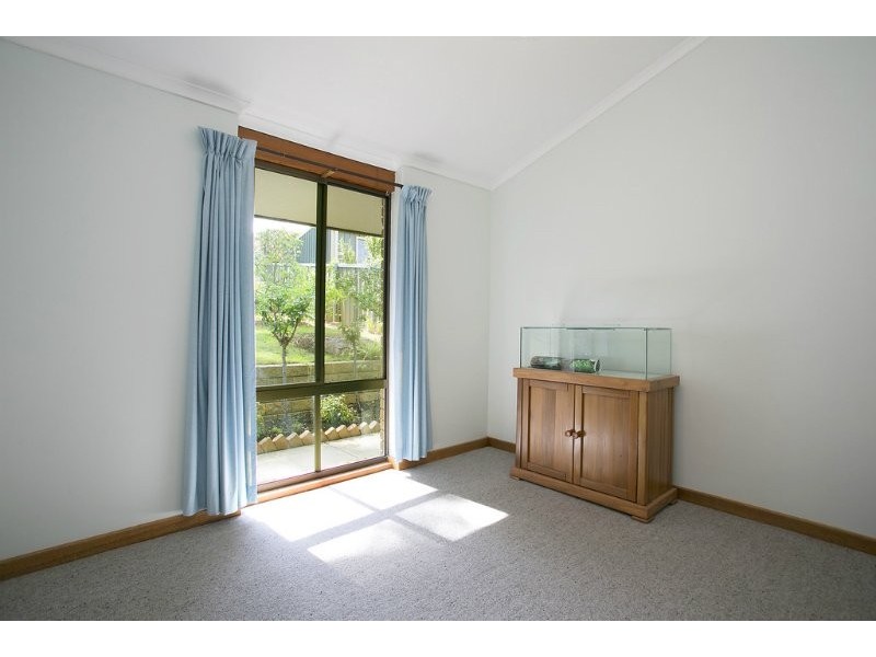 33 Miller Drive, Happy Valley SA 5159