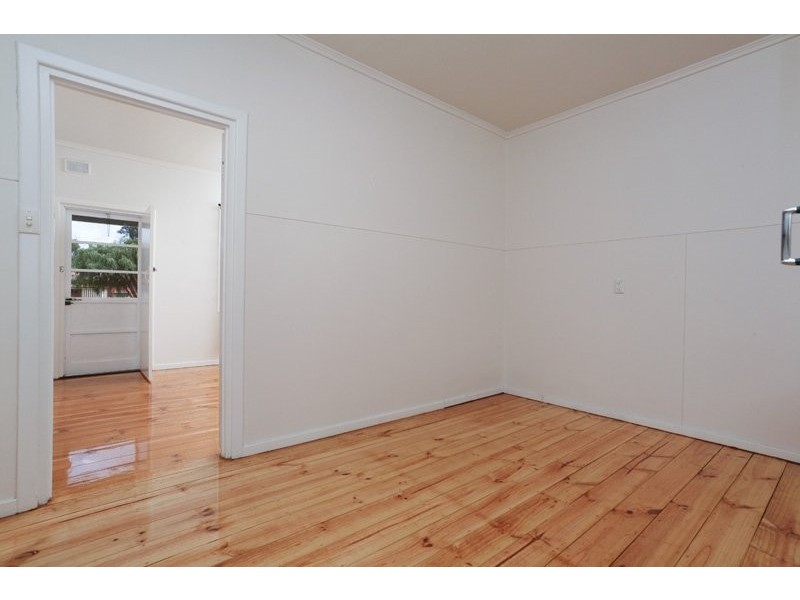 28 Blamey Avenue, Broadview SA 5083