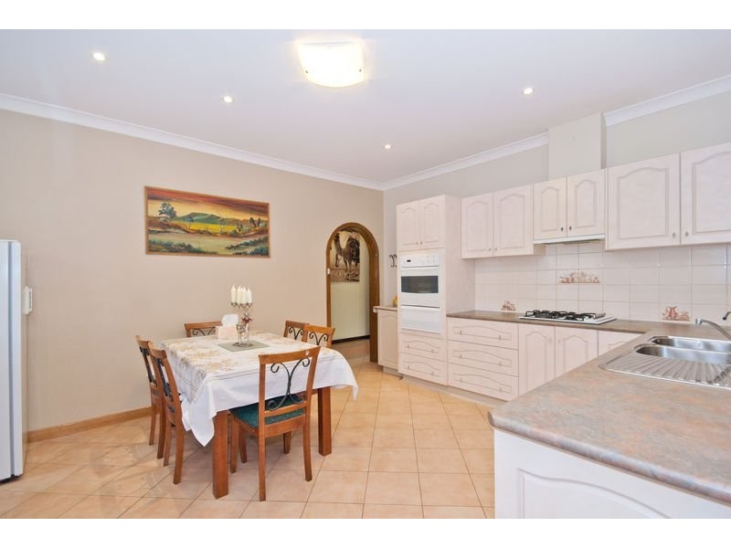 20 Shandon Avenue, Seaton SA 5023