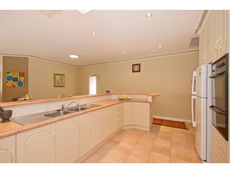 8 Douglas Street, Flinders Park SA 5025