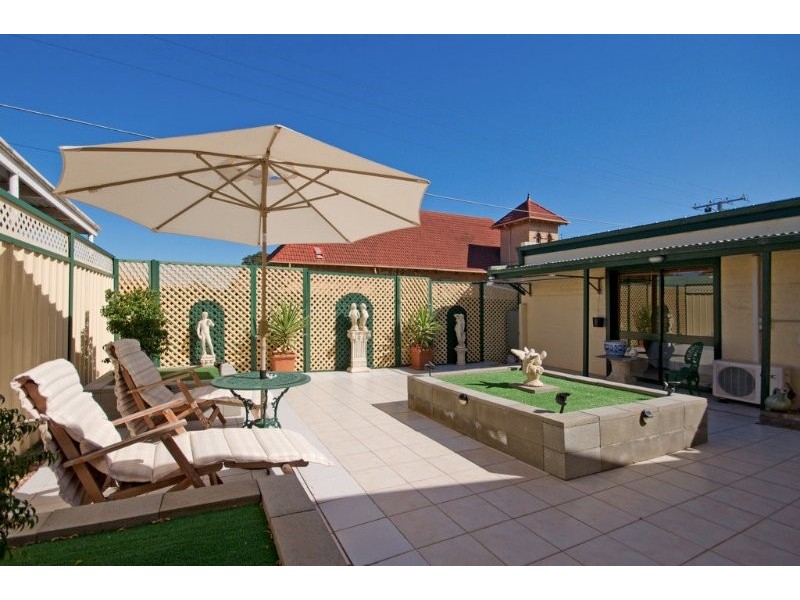 3 Wheatland Street, Seacliff SA 5049