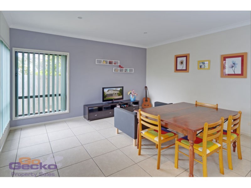 138 Tristania Way, Mount Gravatt East QLD 4122