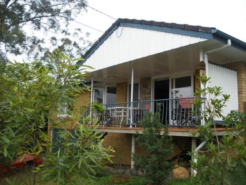 18 Palm Avenue, Holland Park West QLD 4121