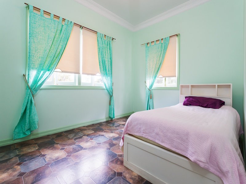 135 Hoff Street, Mount Gravatt East QLD 4122