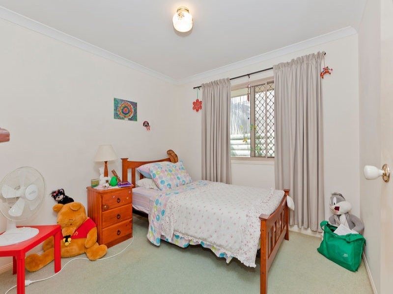 19 Robinson Crescent, Runcorn QLD 4113