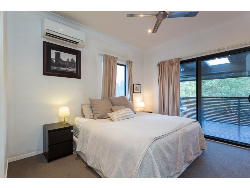 16 Servius Avenue, Seven Hills QLD 4170