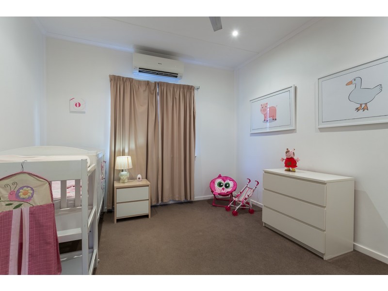16 Servius Avenue, Seven Hills QLD 4170