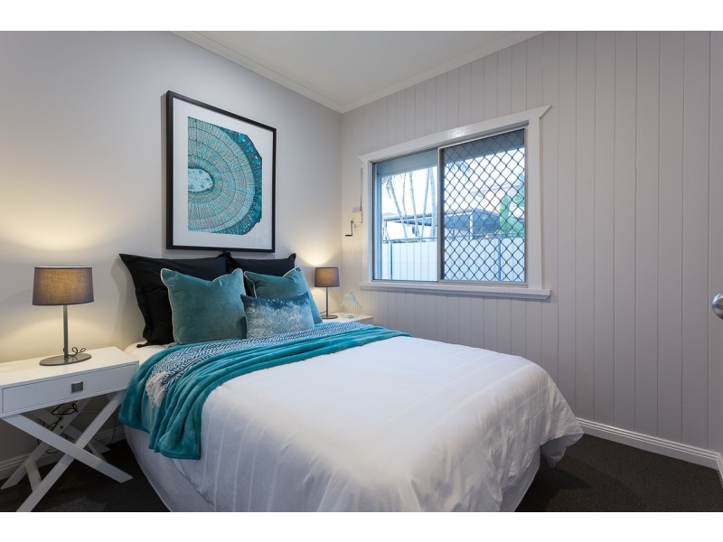 62 Broadwater Road, Mount Gravatt East QLD 4122