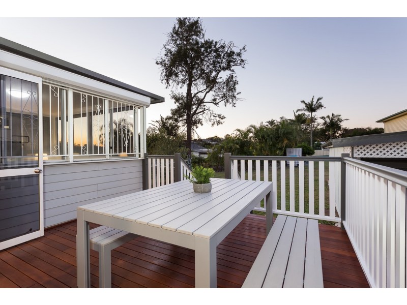 62 Broadwater Road, Mount Gravatt East QLD 4122