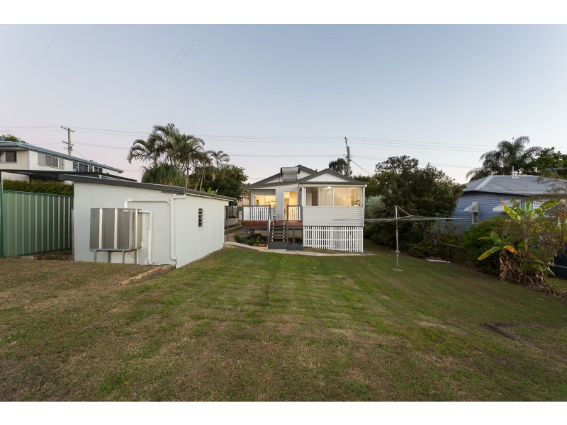 62 Broadwater Road, Mount Gravatt East QLD 4122