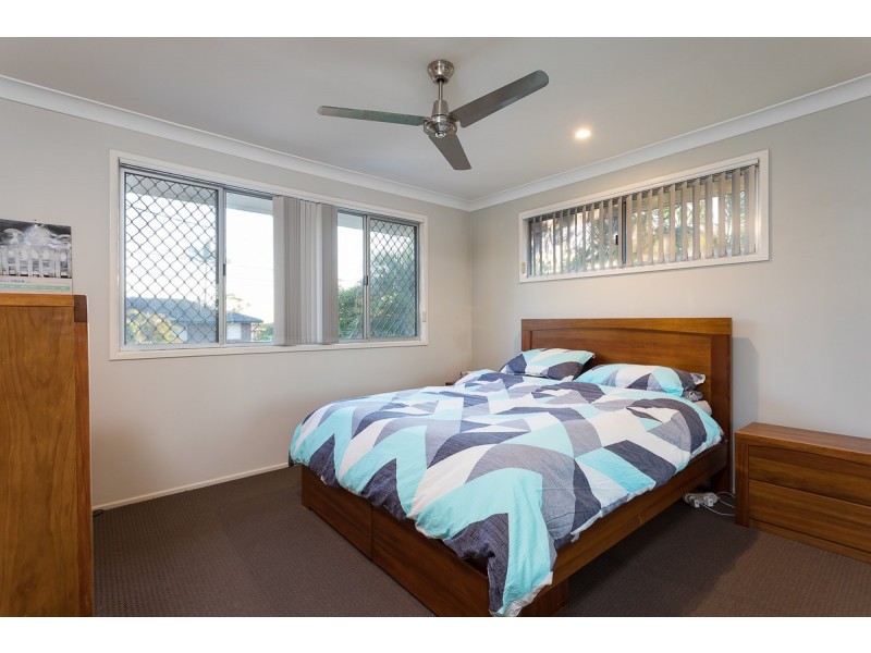 30 Raelene Terrace, Springwood QLD 4127