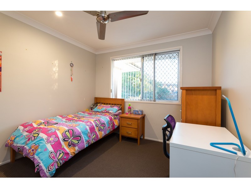 30 Raelene Terrace, Springwood QLD 4127