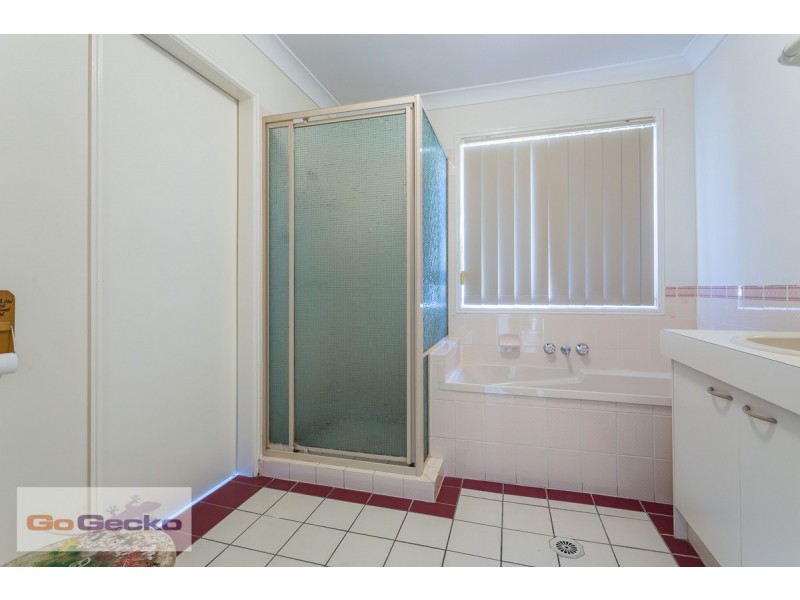 No. 25 Macknish Cr, Coopers Plains QLD 4108