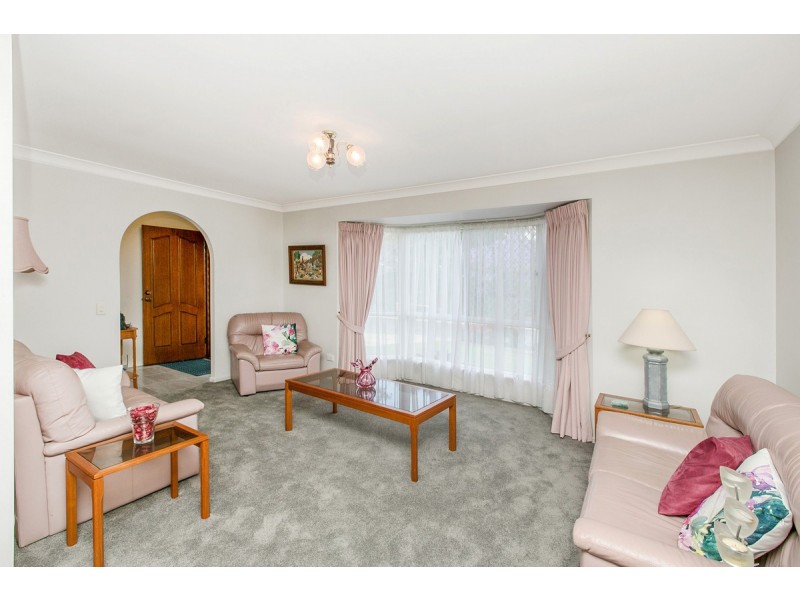 6 Malinya Place, Wishart QLD 4122