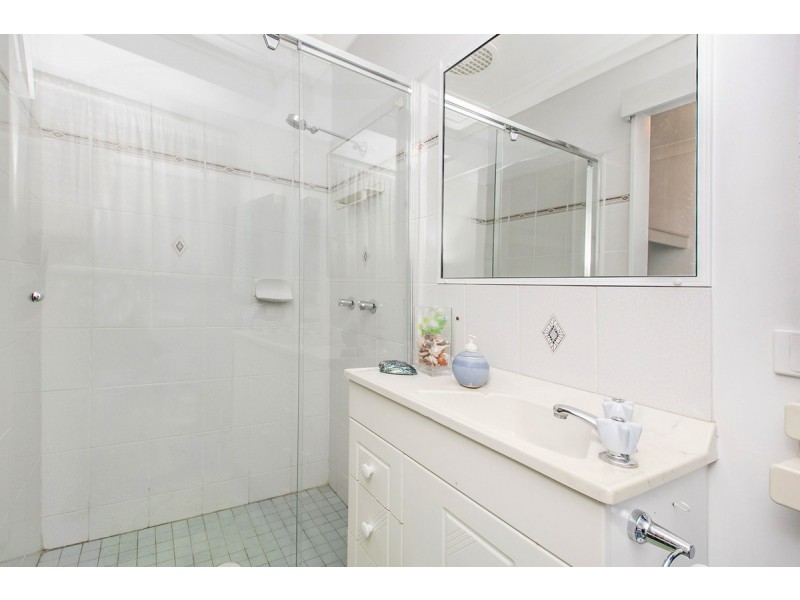 6 Malinya Place, Wishart QLD 4122