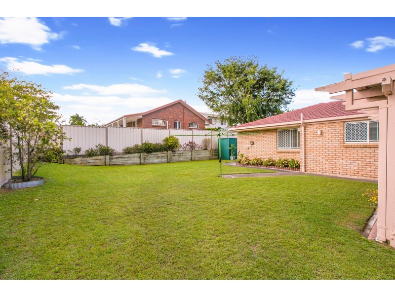 6 Malinya Place, Wishart QLD 4122