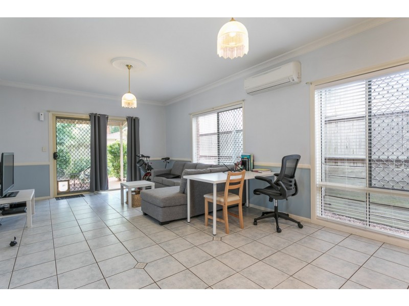 21 Kirrama Place, Forest Lake QLD 4078