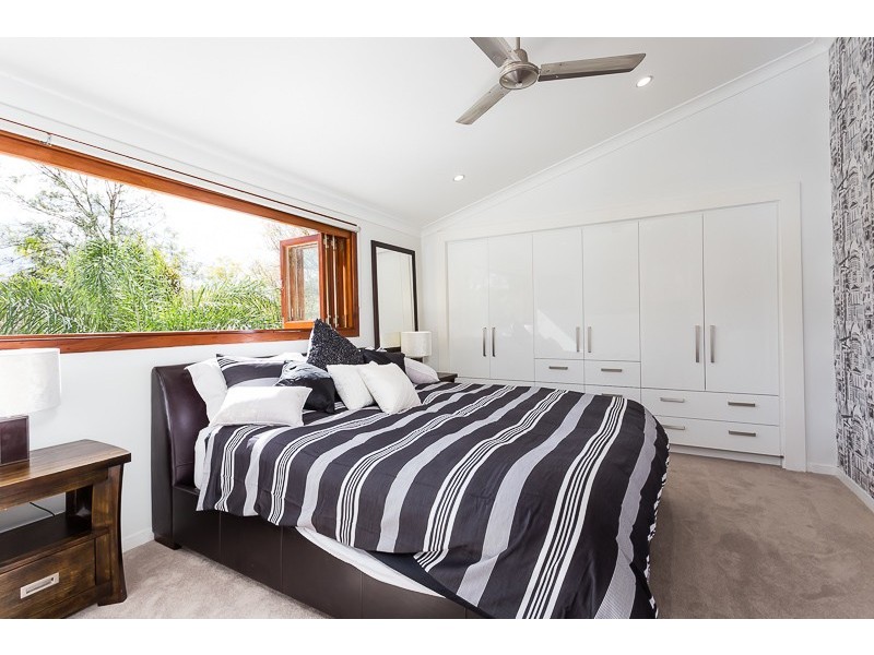 49 Fewings Street, Toowong QLD 4066