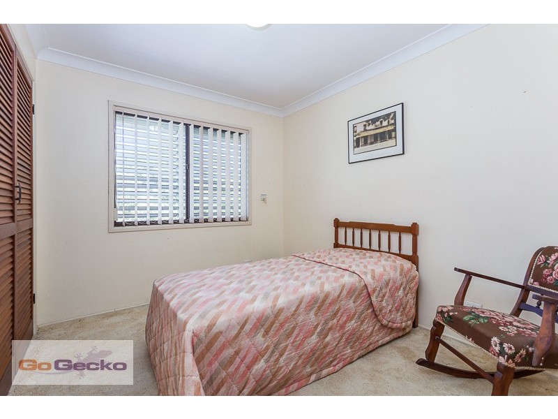 21 Tapscott Street, Wishart QLD 4122