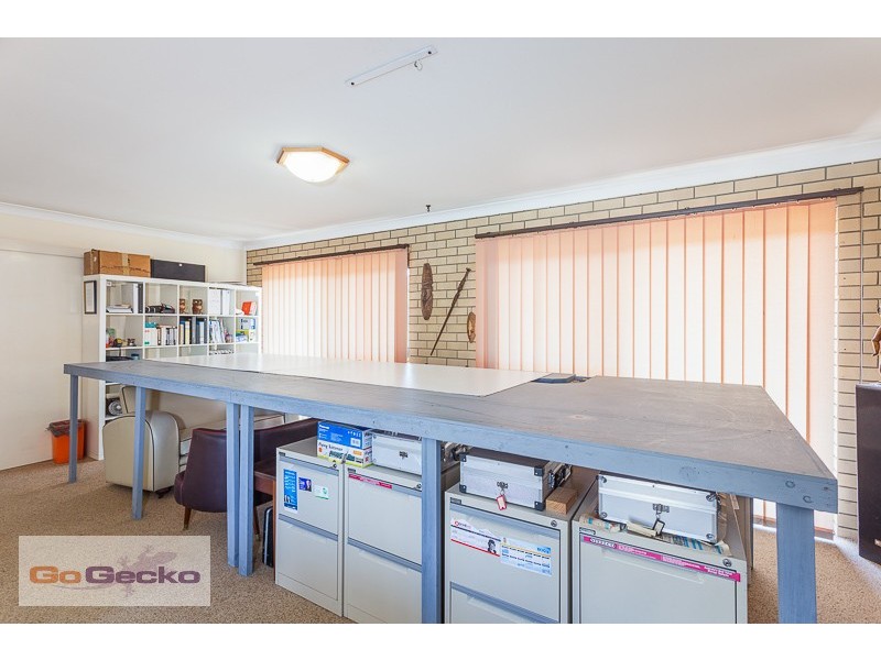 21 Tapscott Street, Wishart QLD 4122