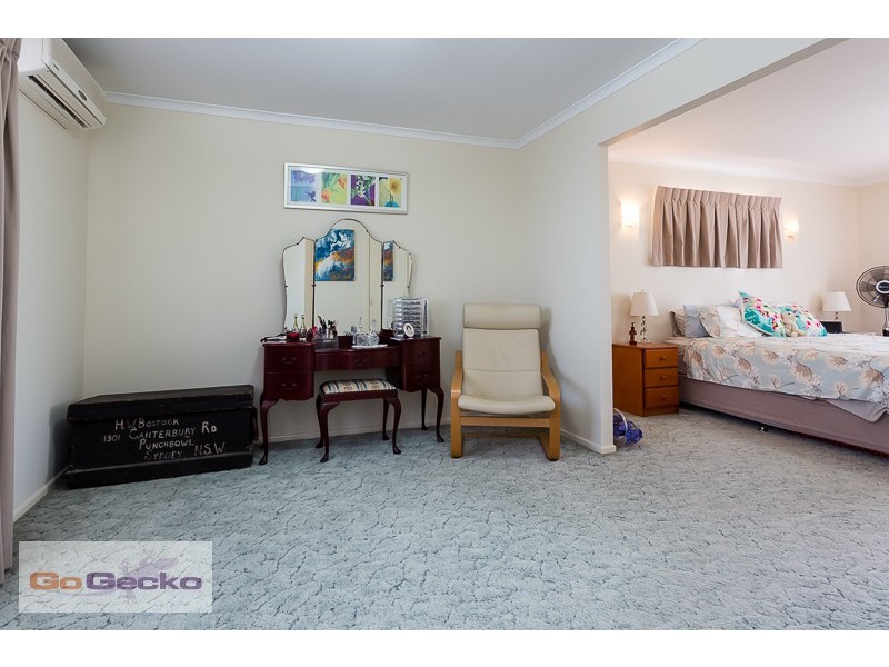 1 Banika Street, Mansfield QLD 4122