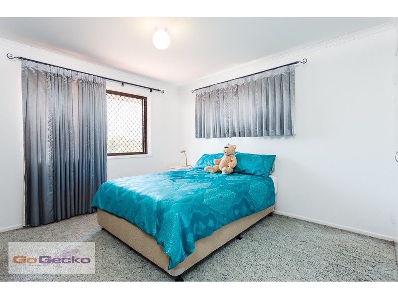 1 Banika Street, Mansfield QLD 4122