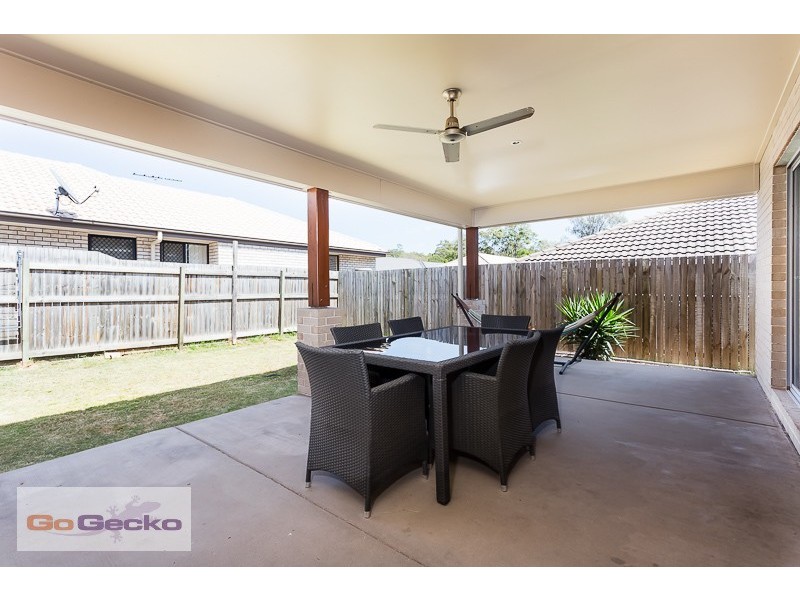 1 Krystelle Close, Oxley QLD 4075