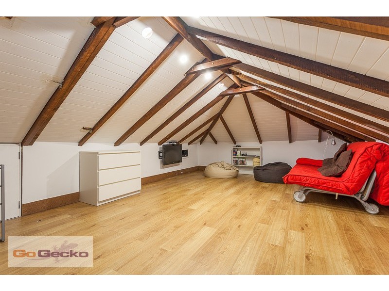 43 Emma Street, Holland Park West QLD 4121