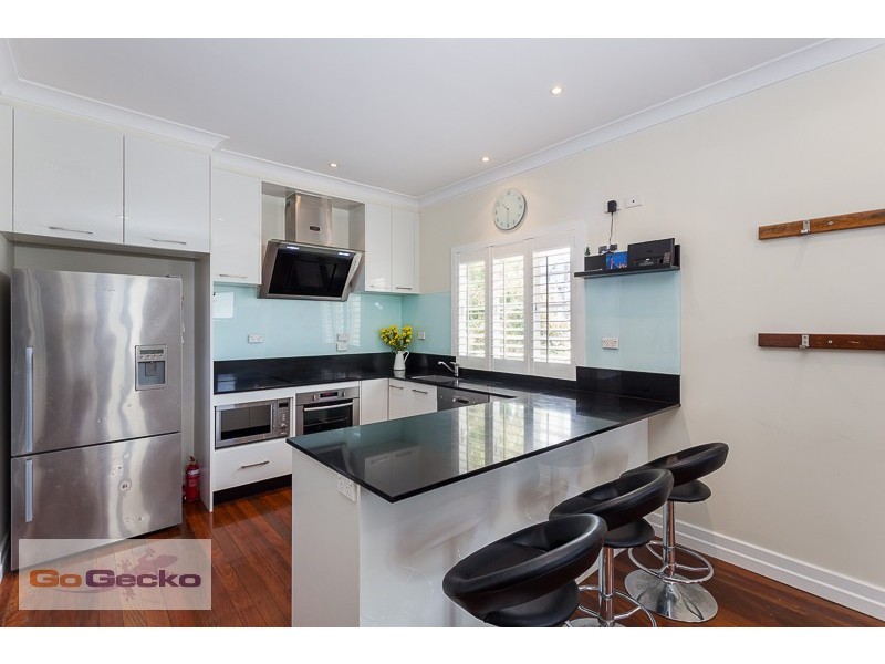 43 Emma Street, Holland Park West QLD 4121