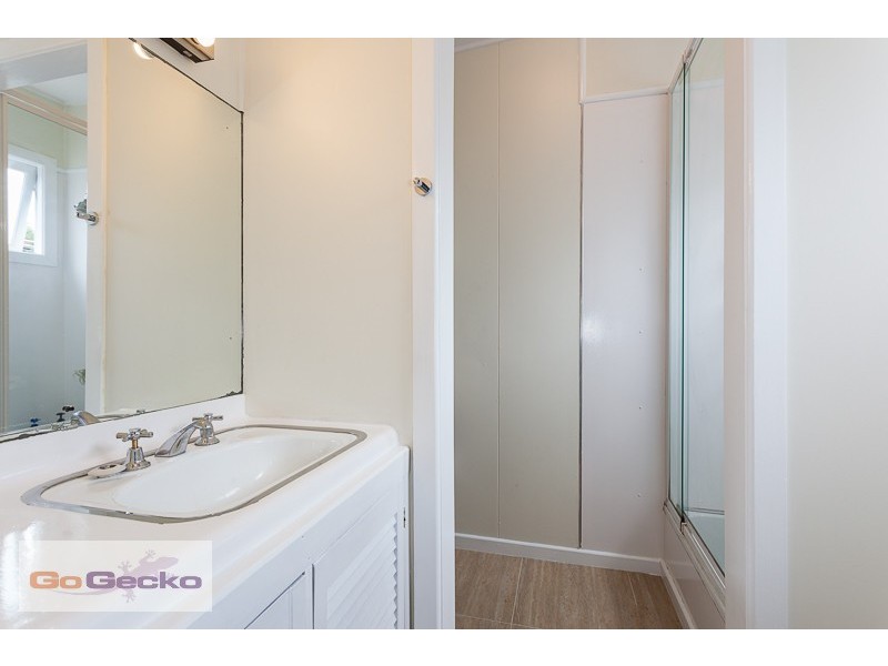 43 Emma Street, Holland Park West QLD 4121