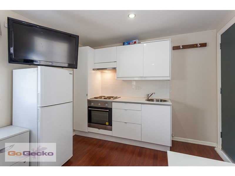 43 Emma Street, Holland Park West QLD 4121