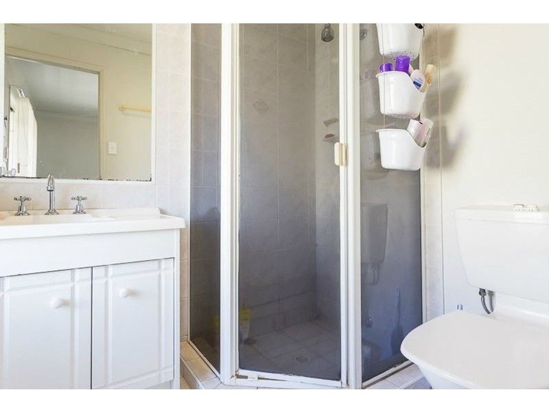 18/10 Lawrence Close, Robertson QLD 4109