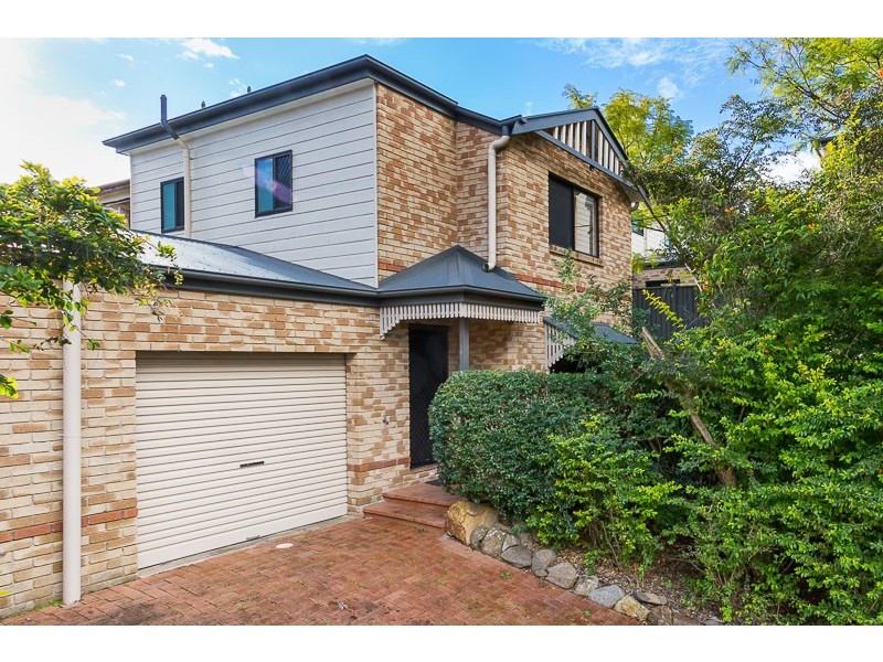 2/19 Pitt Street, Annerley QLD 4103