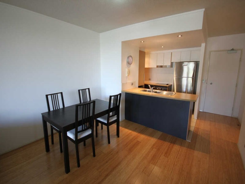 126/15 Goodwin Street, Kangaroo Point QLD 4169