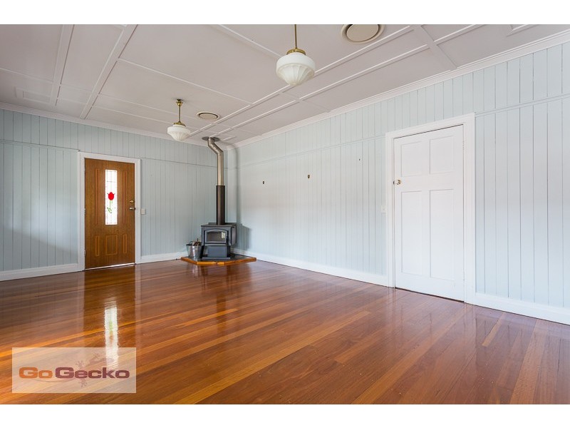 64 Clara Street, Corinda QLD 4075