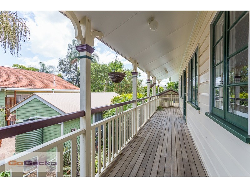 64 Clara Street, Corinda QLD 4075