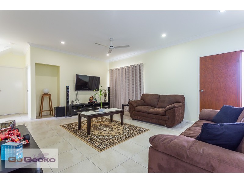 33 Penaton Street, Corinda QLD 4075