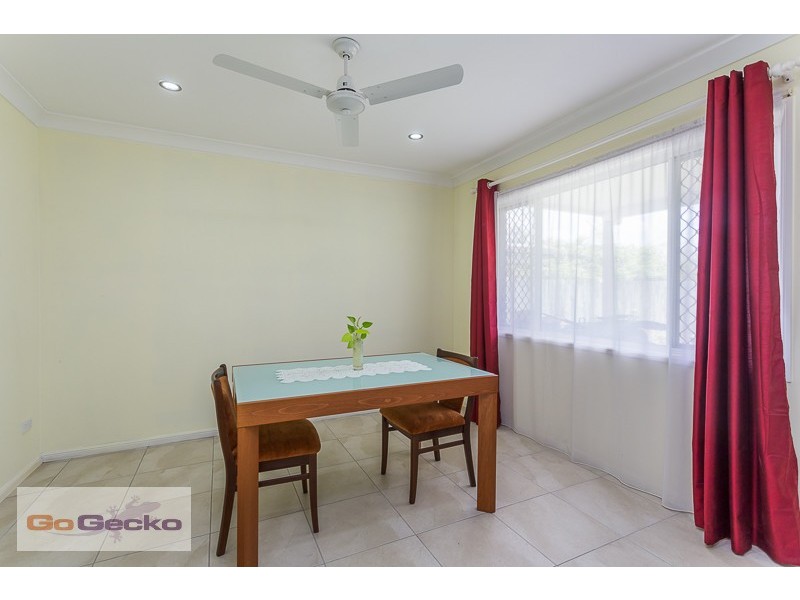 33 Penaton Street, Corinda QLD 4075