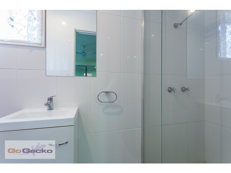 33 Penaton Street, Corinda QLD 4075