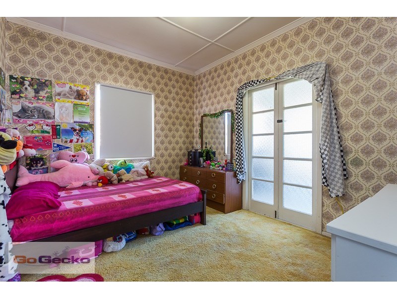 32 Shaftesbury Street, Tarragindi QLD 4121