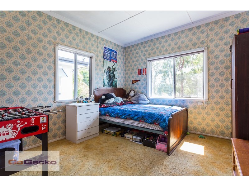 32 Shaftesbury Street, Tarragindi QLD 4121